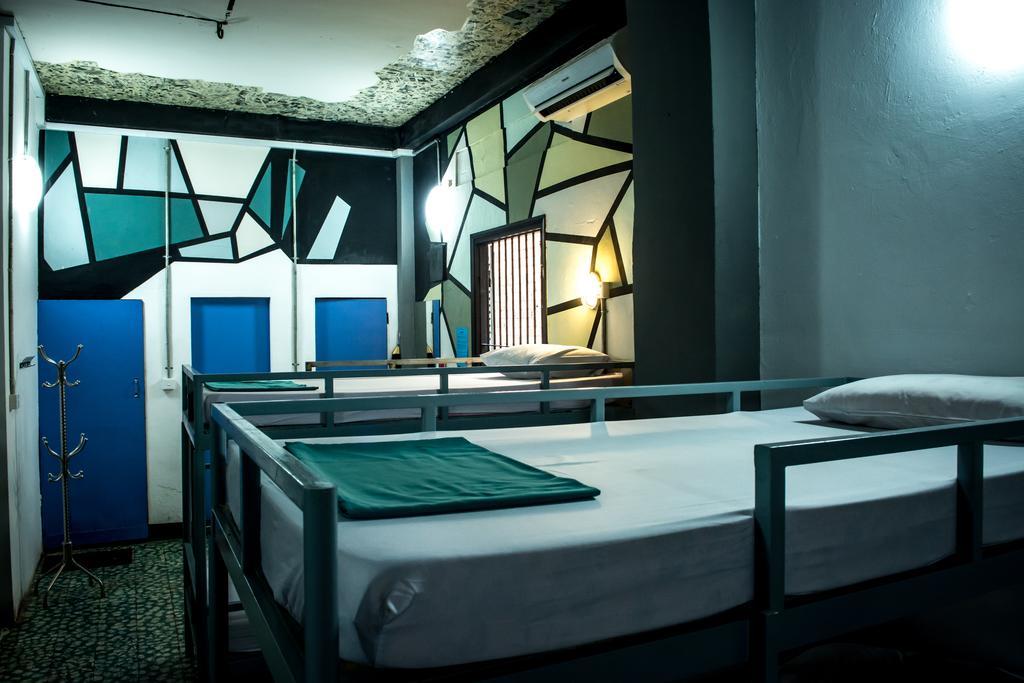 The Living Quarters Hostel 543 Ciudad de Siem Riep Exterior foto